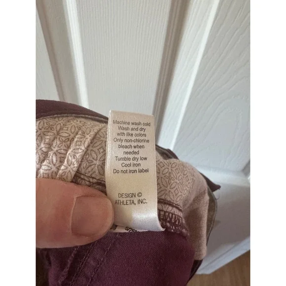 Athleta‎ Burgundy Cargo Utility Pants Women's Size 10 Tall Zippers Ankle Detail - Picture 11 of 12
